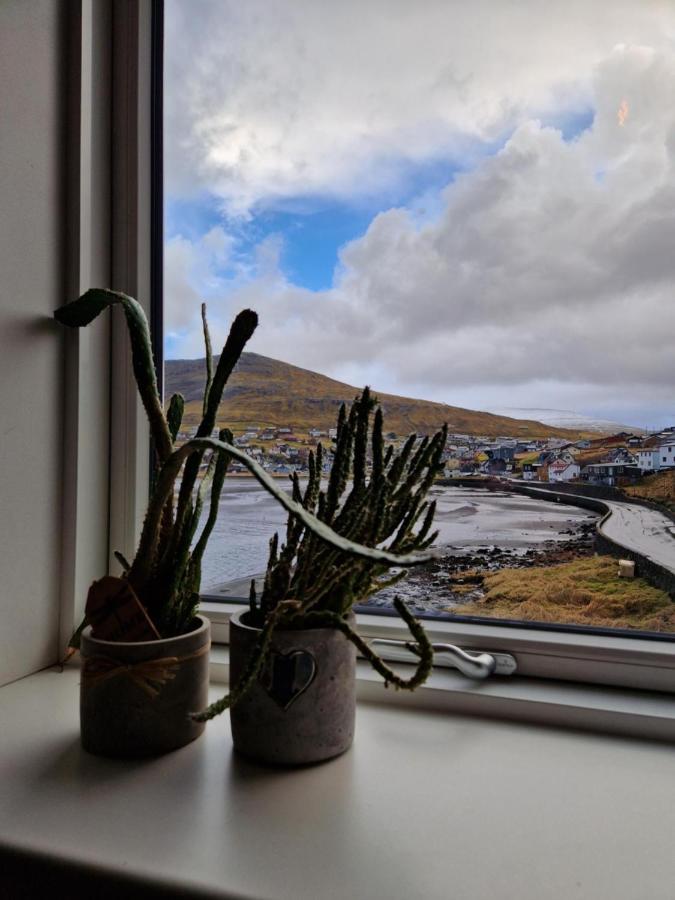 Guesthouse Hugo Sørvágur Extérieur photo
