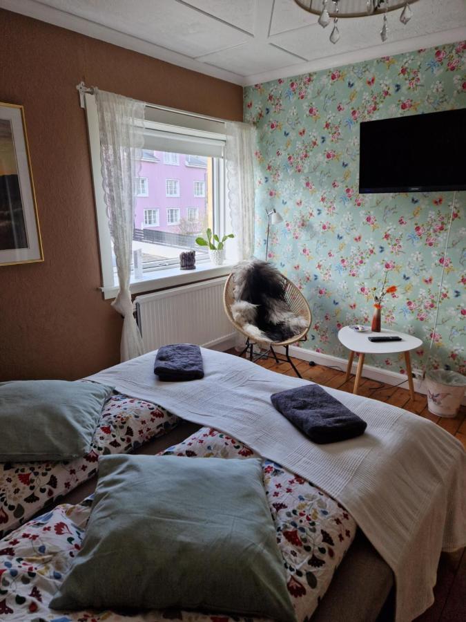 Guesthouse Hugo Sørvágur Extérieur photo